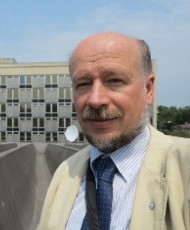 Dr Andrzej Siwek